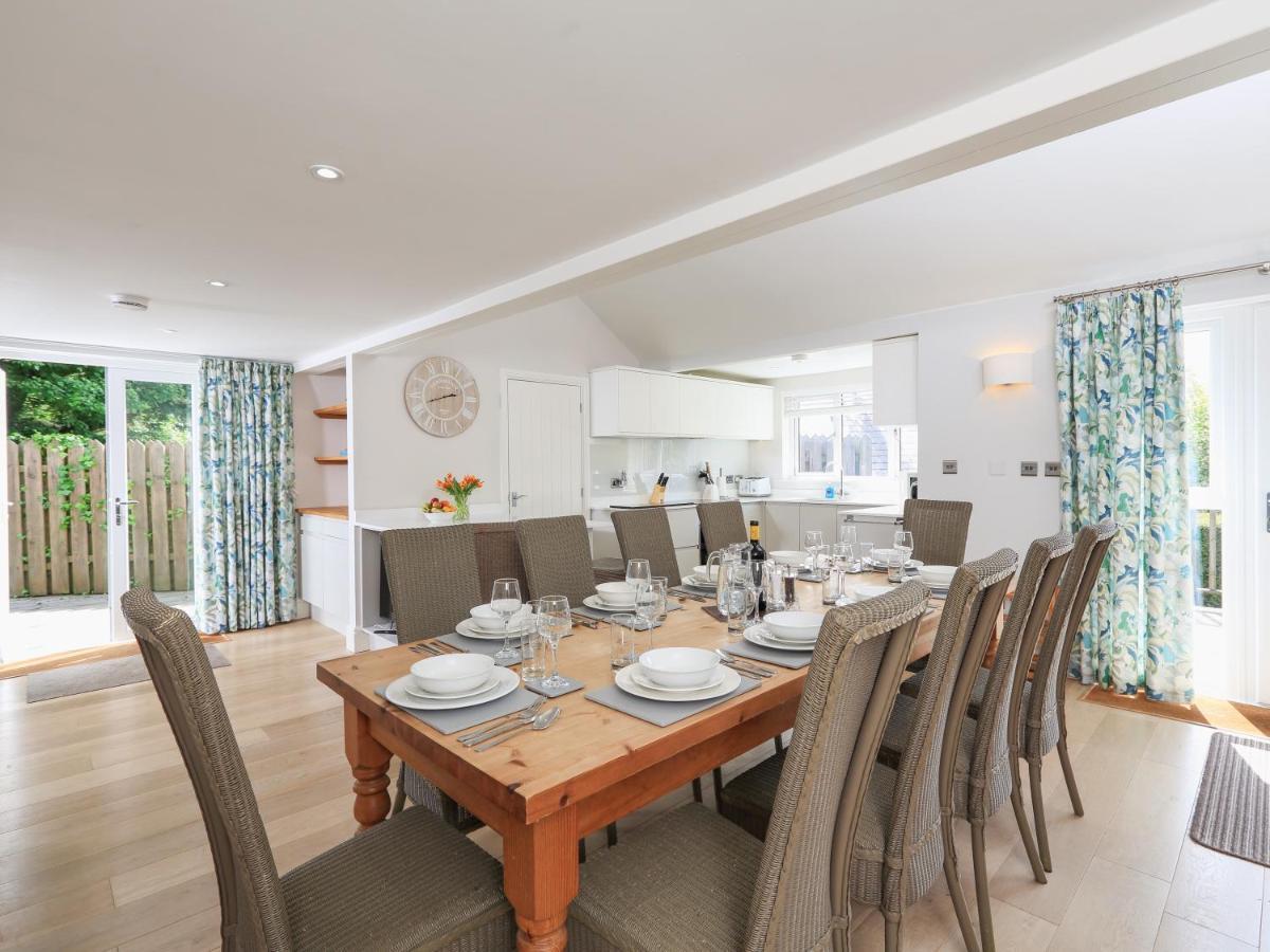 Keepers Lodge, Hillfield Village Дартмут Екстер'єр фото