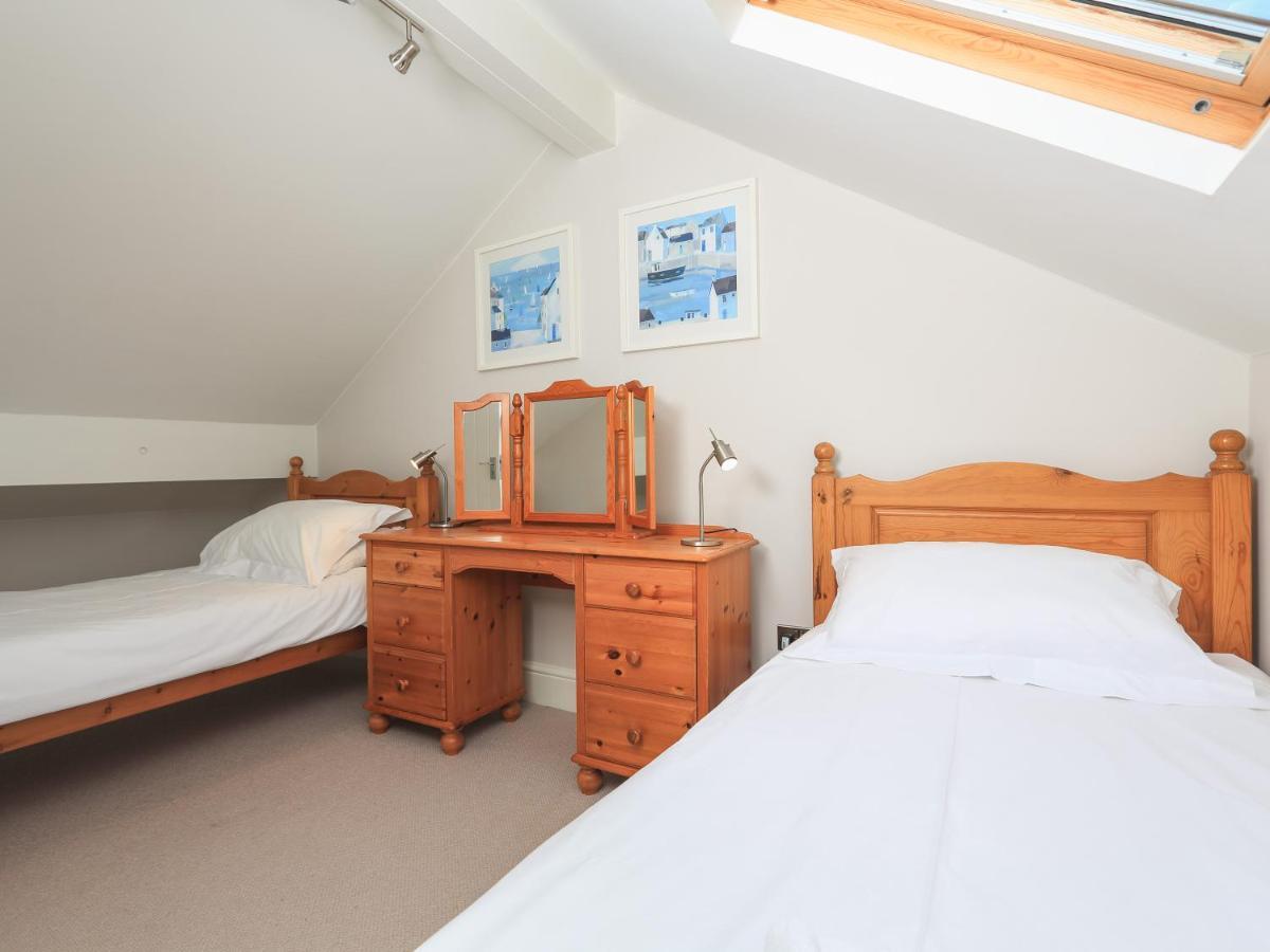 Keepers Lodge, Hillfield Village Дартмут Екстер'єр фото