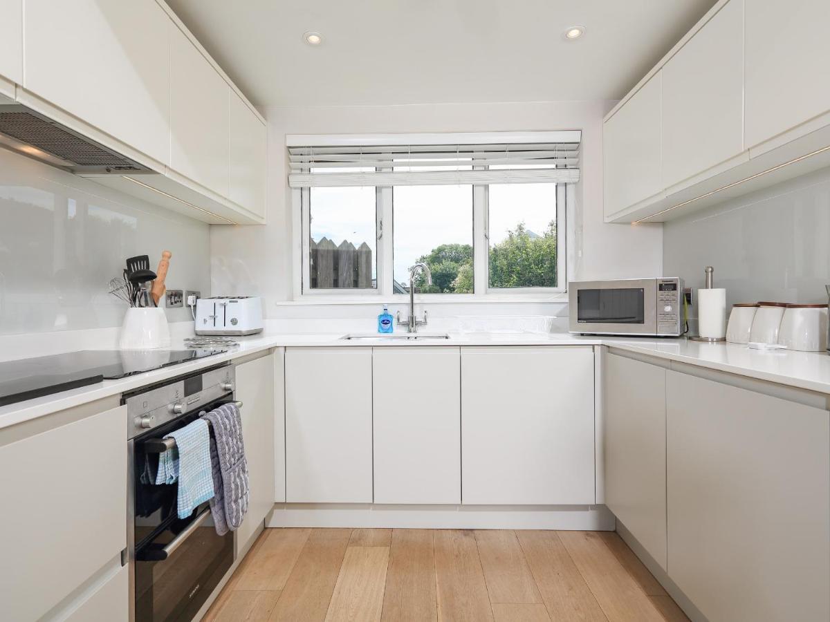 Keepers Lodge, Hillfield Village Дартмут Екстер'єр фото